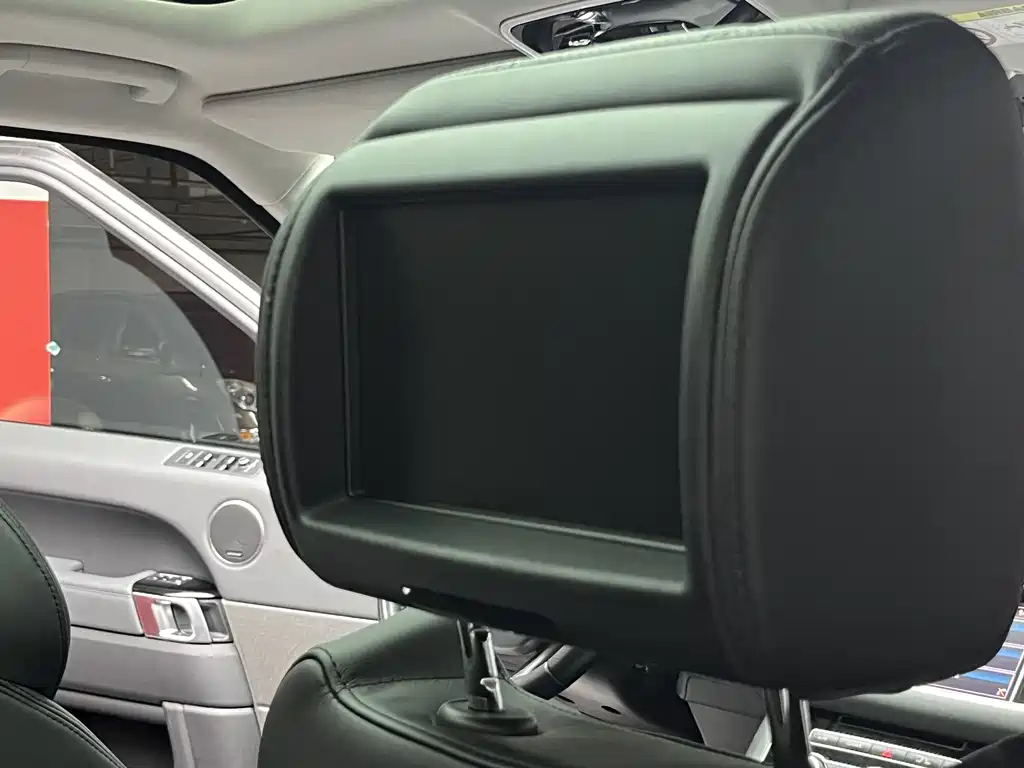 Land Rover Sport 2013 — фото 12