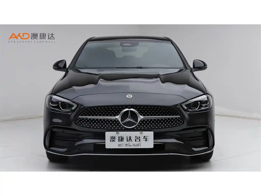 Mercedes-Benz C-Class 2025 — фото 2