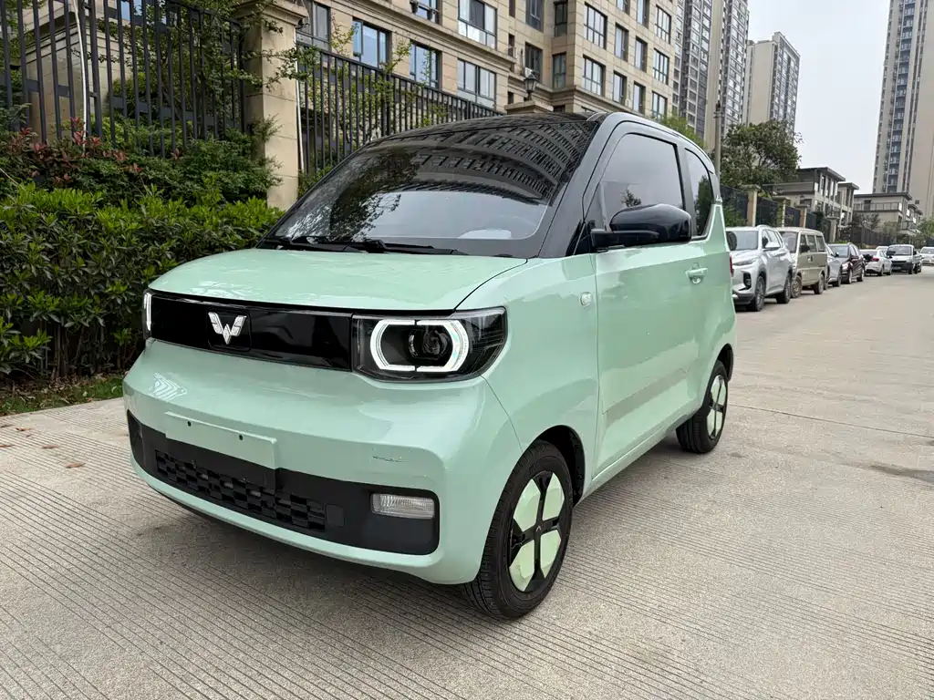 Wuling MINIEV 2021 — фото 2