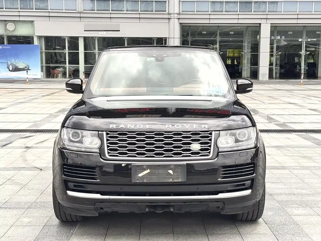 Land Rover Range Rover 2018 — фото 2