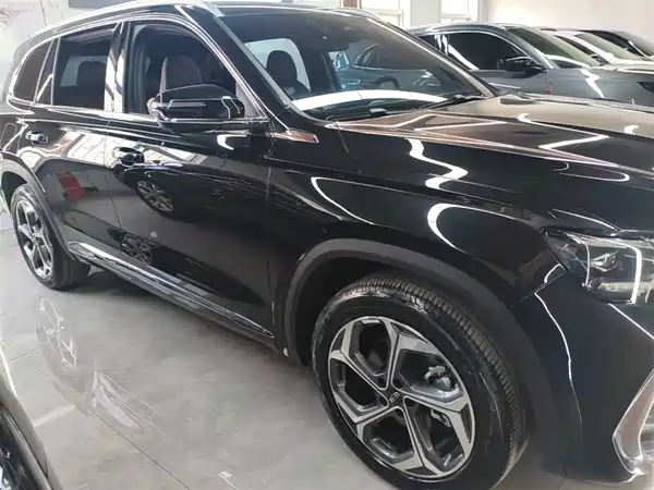 Geely Xingyue L 2024