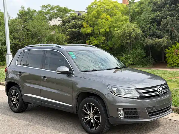 Volkswagen Tiguan 2015