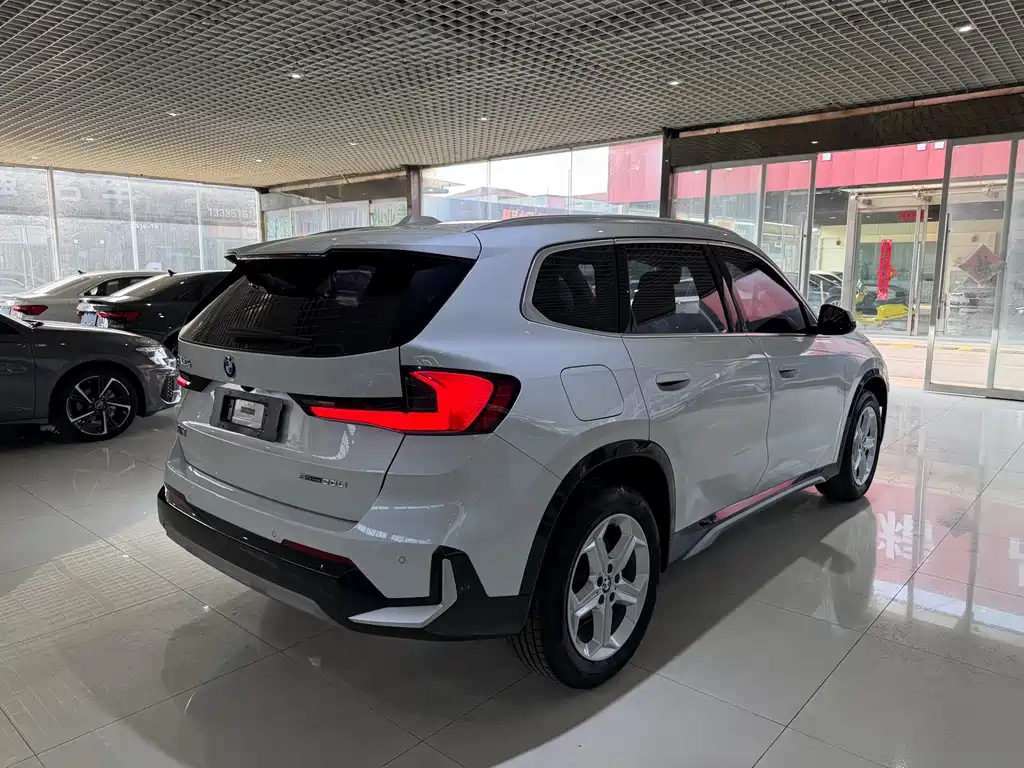BMW X1 2023 — фото 4