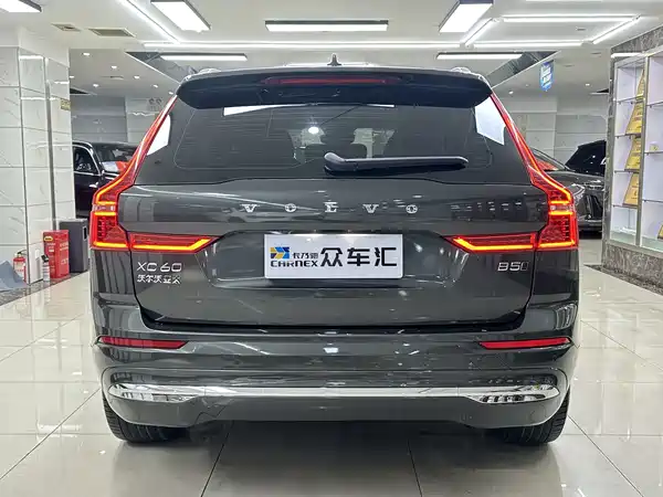 Volvo XC60 2021