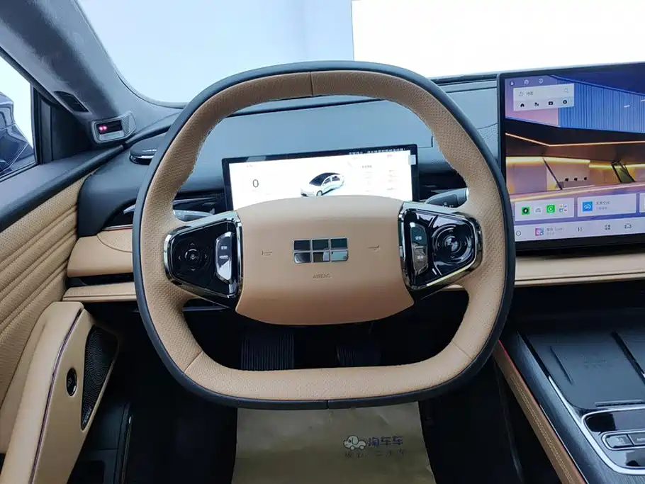 Geely Galaxy Starshine 8 2025 — фото 15