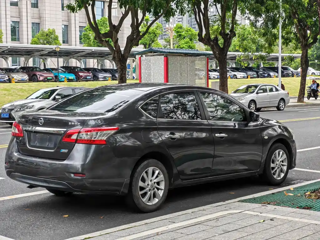 Nissan Sylphy 2013