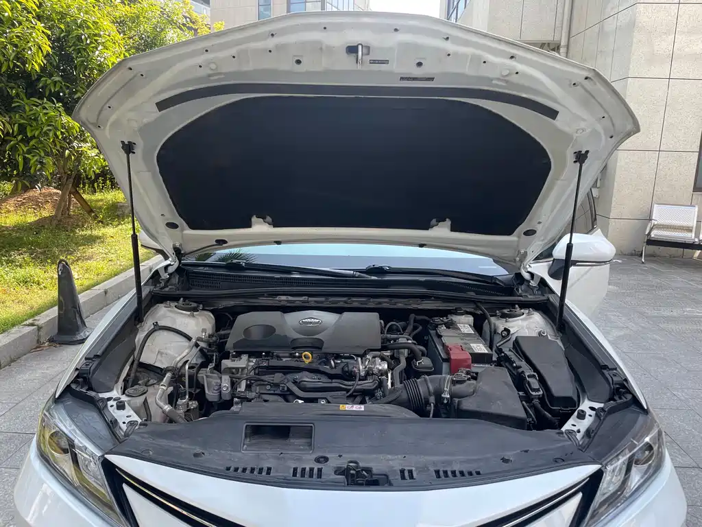 Toyota Camry 2024 — фото 16