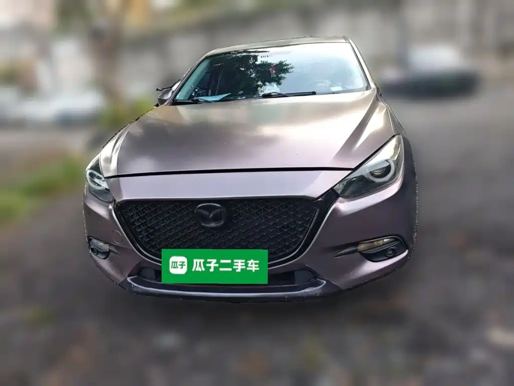 Mazda 3 Axela 2018 — фото 2