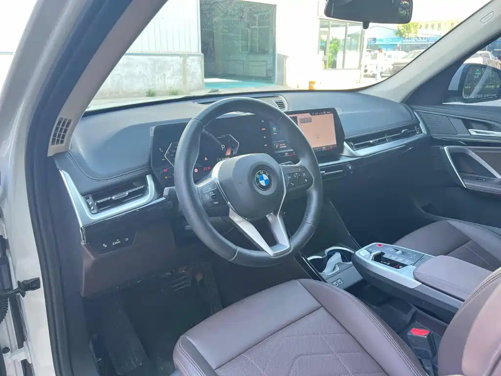 BMW X1 2023