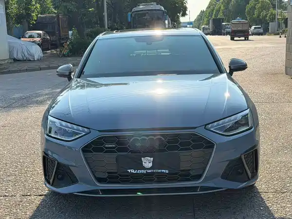 Audi A4L 2022