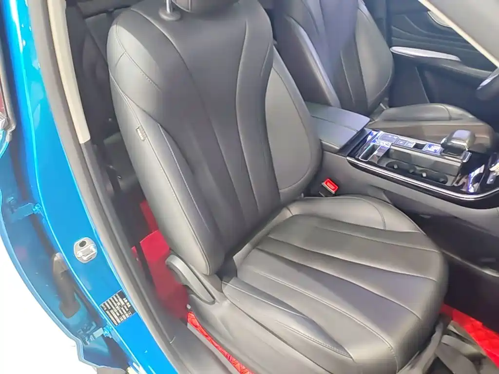 Roewe RX5 MAX 2019 — фото 25