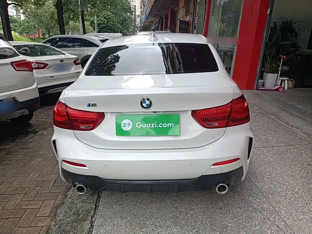 BMW 1 Series 2021