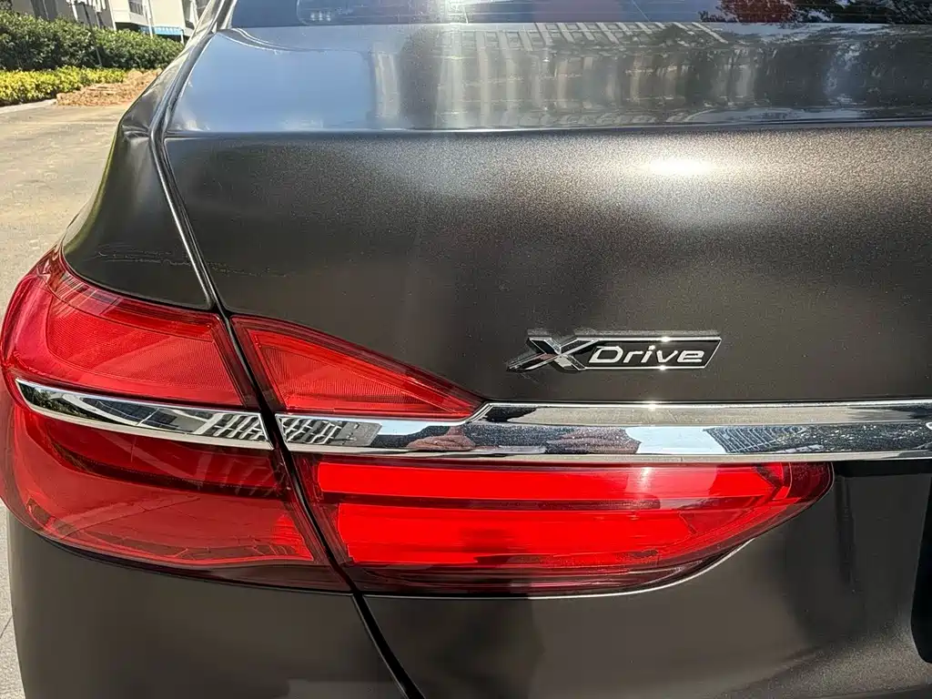 BMW 7 Series 2019 — фото 19