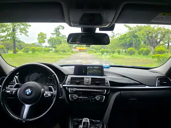BMW 3 Series 2018