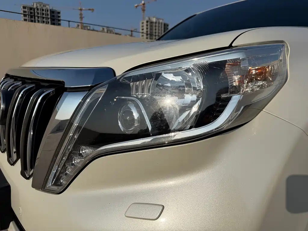 Toyota Prado 2016 — фото 16
