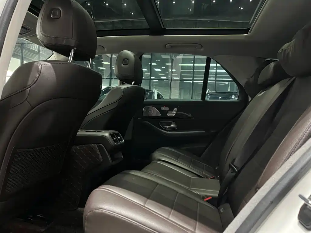 Mercedes-Benz GLE 2020 — фото 10
