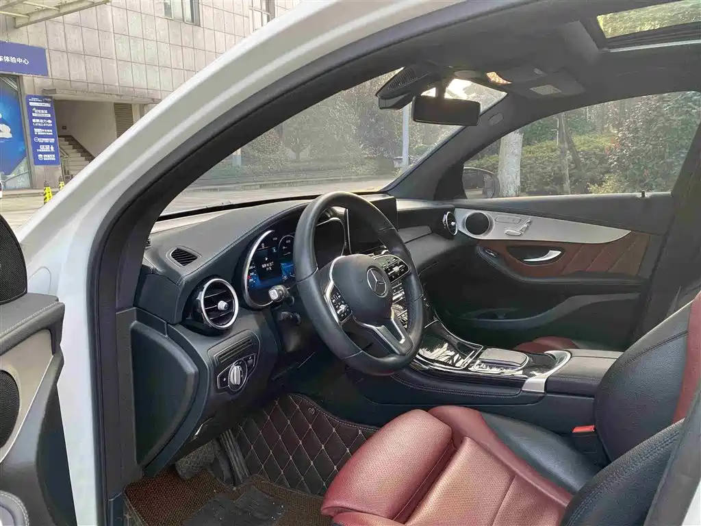 Mercedes-Benz GLC Coupe 2020 — фото 6