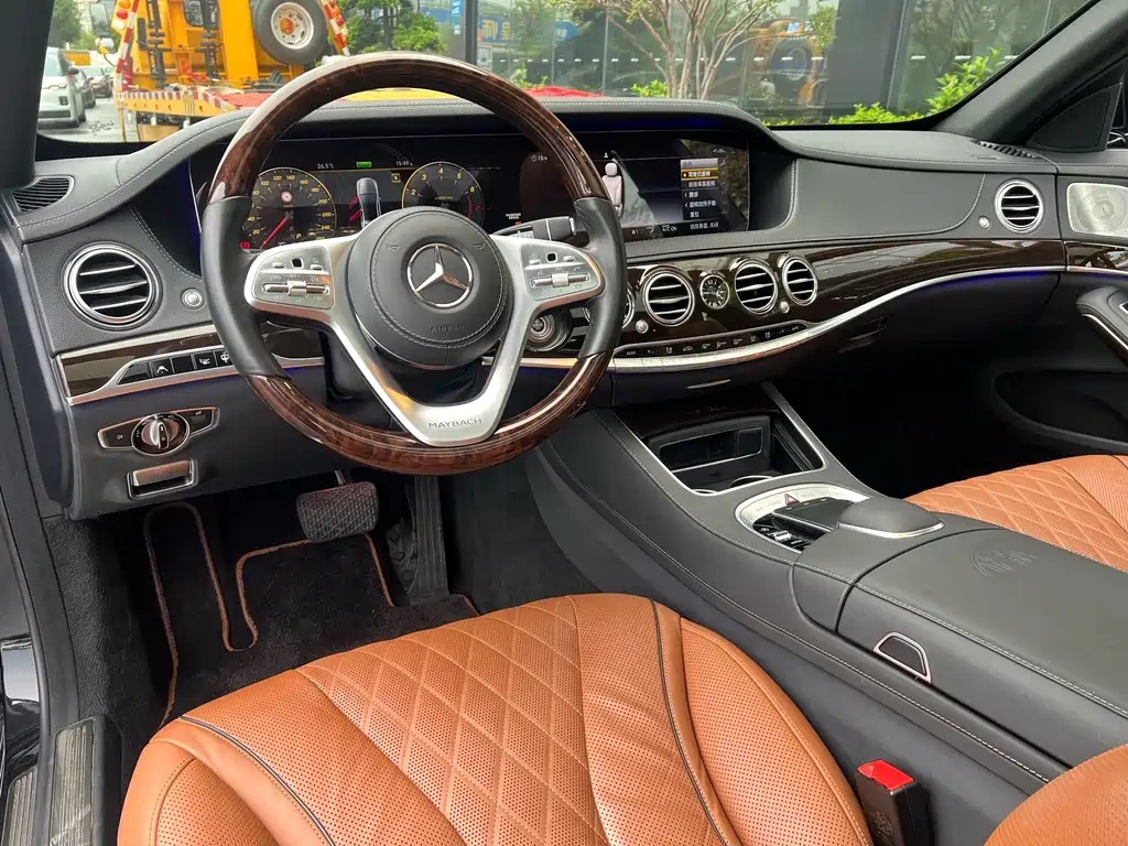 Mercedes-Benz Maybach S-Class 2021 — фото 8