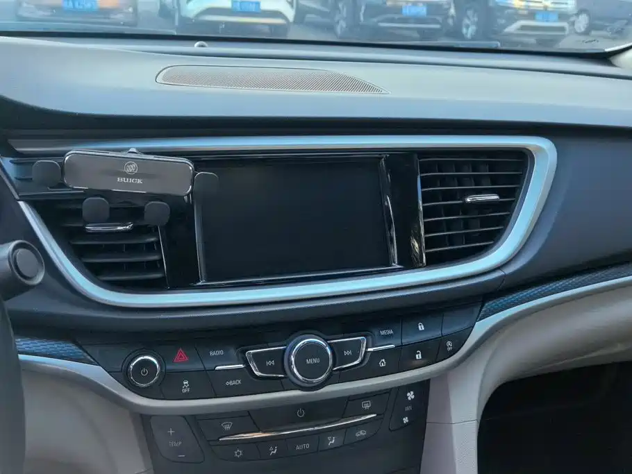 Buick Excelle 2020 — фото 13