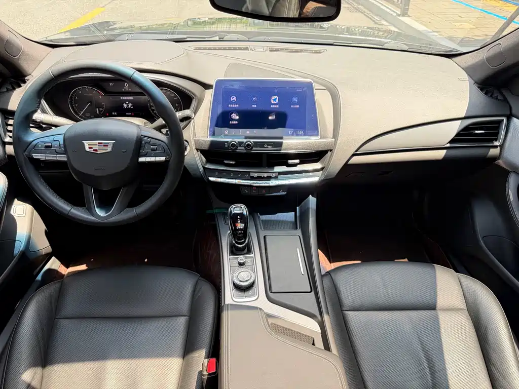 Cadillac CT5 2022 — фото 10