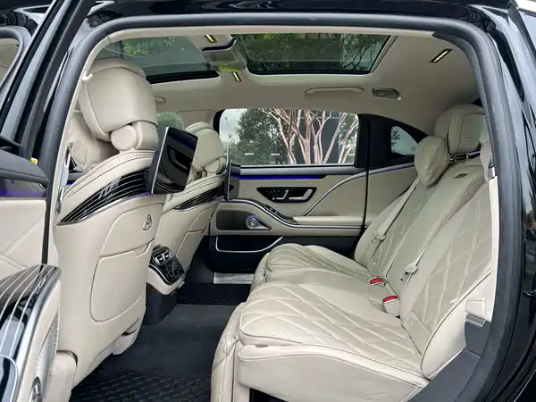 Mercedes-Benz Maybach S-Class 2023
