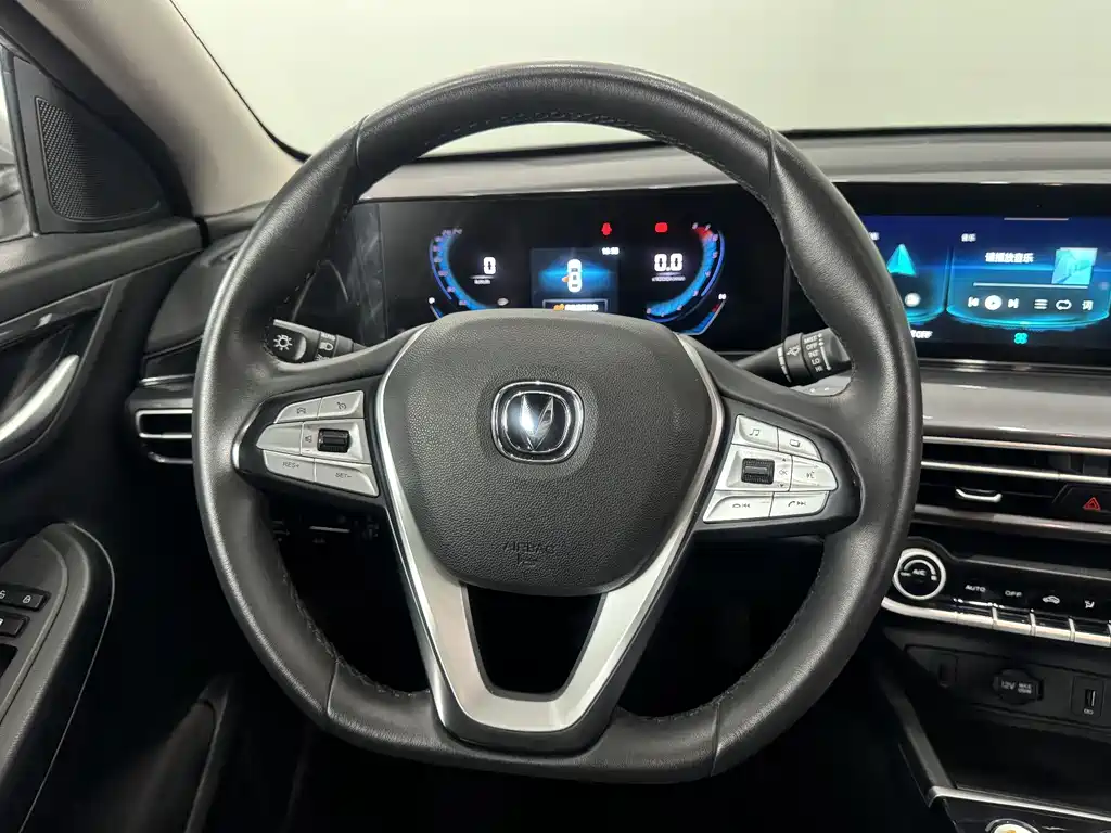 Changan Eado 2021 — фото 10