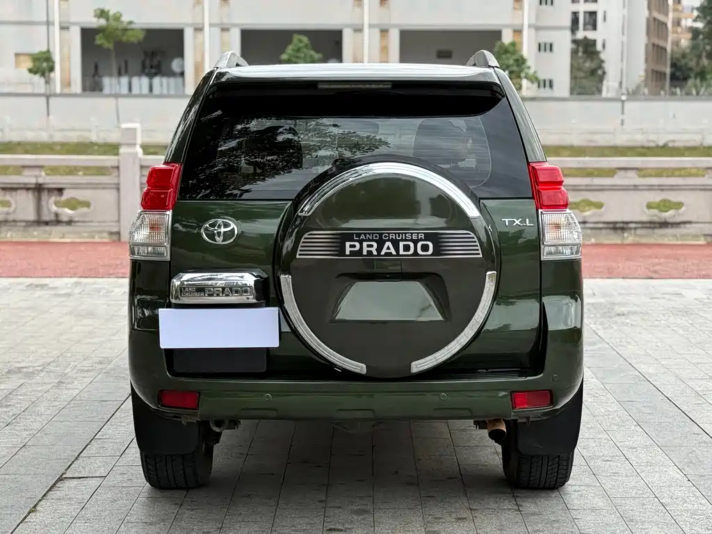 Toyota Prado 2014 — фото 13