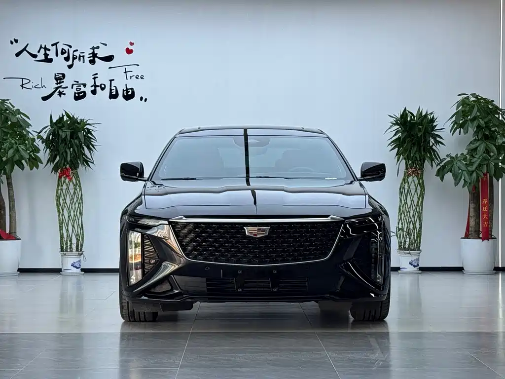 Cadillac CT6 2025 — фото 2