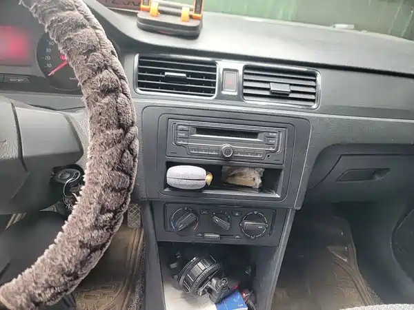 Volkswagen Santana 2014