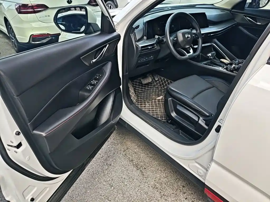 Changan CS35PLUS 2022 — фото 16