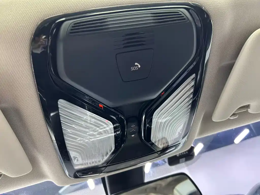 BMW 3 Series 2023 — фото 15