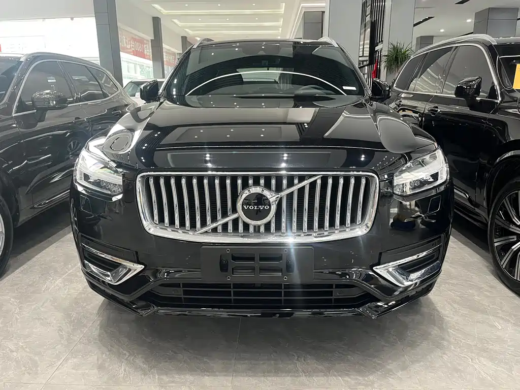 Volvo XC90 2021 — фото 2