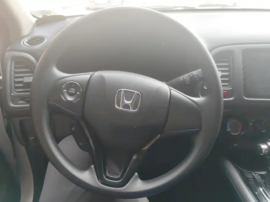 Honda Vezel 2019 — фото 15