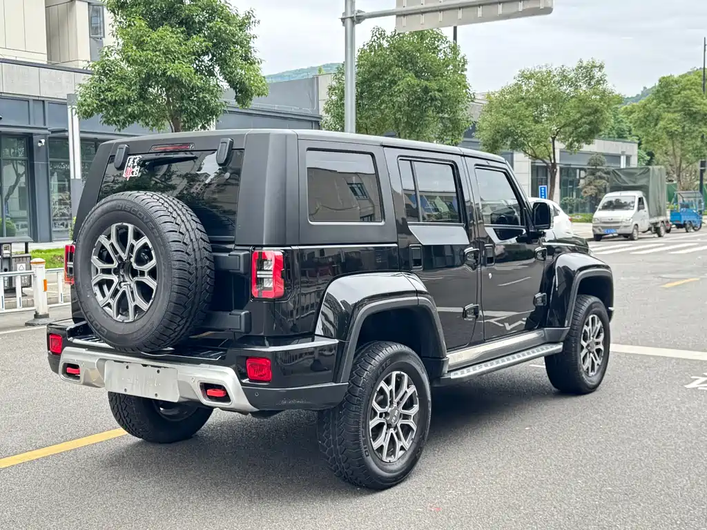 Beijing Off-Road BJ40 2024 — фото 17