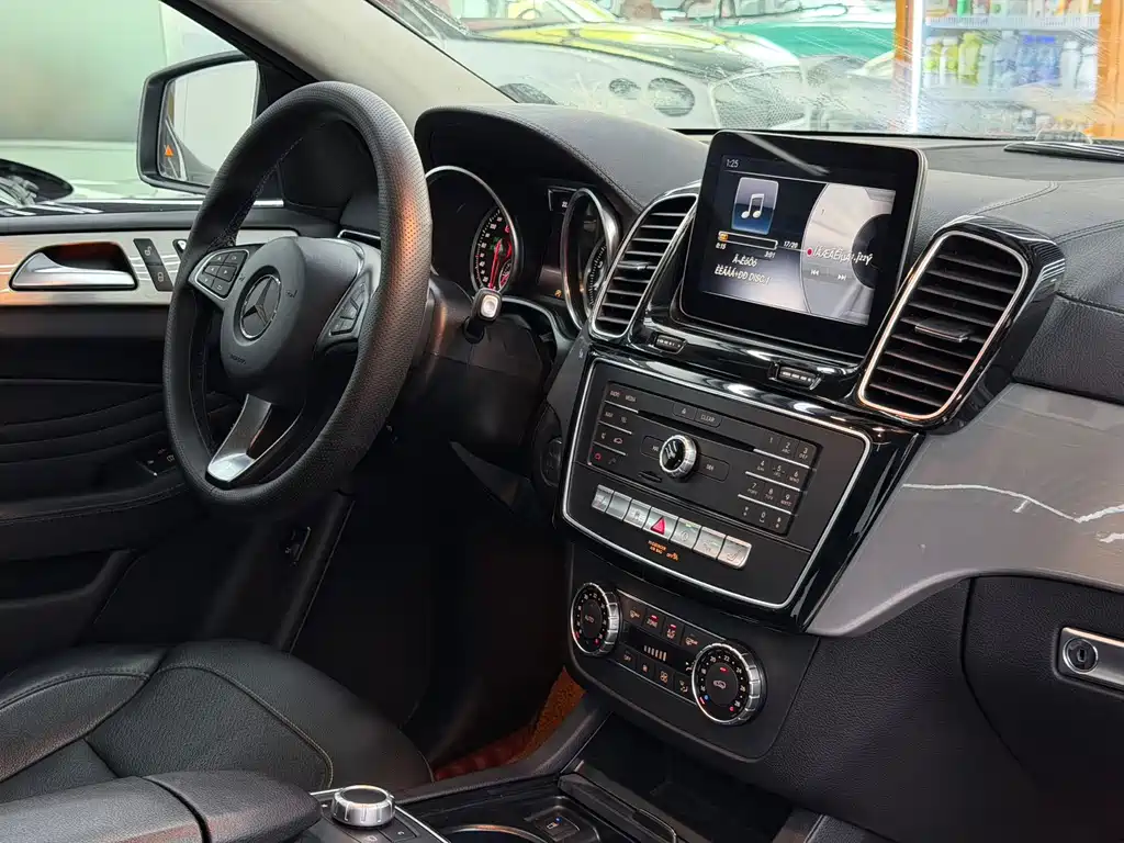 Mercedes-Benz GLE Coupe 2019 — фото 10