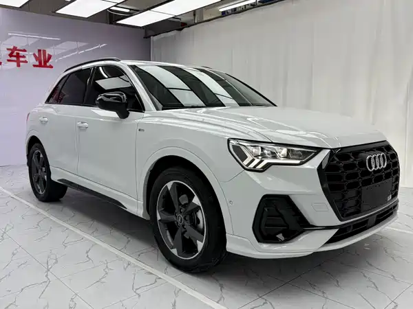 Audi Q3 2022