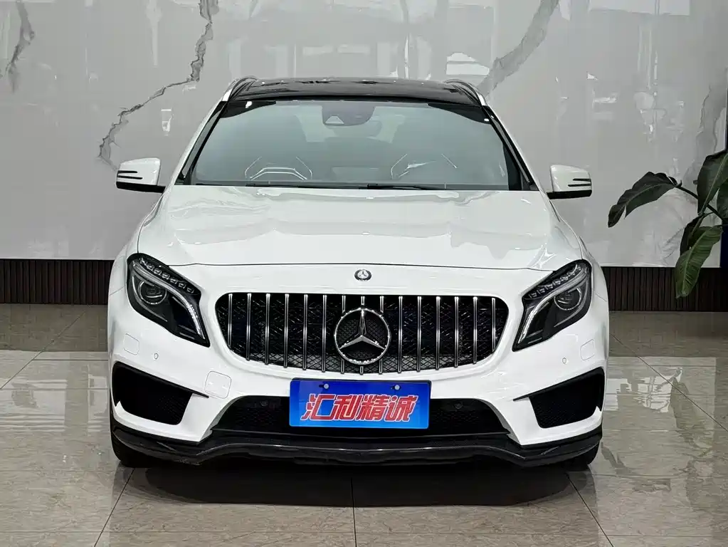 Mercedes-Benz GLA AMG 2016 — фото 3