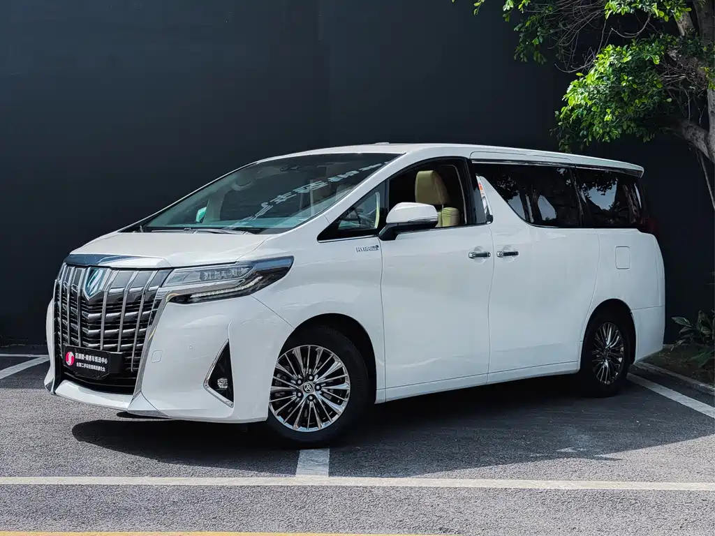 Toyota Alphard 2019 — фото 2