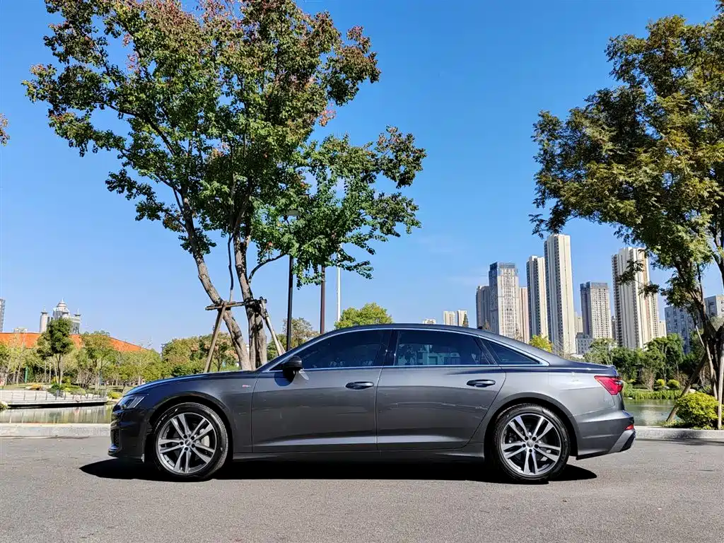 Audi A6L 2019 — фото 4
