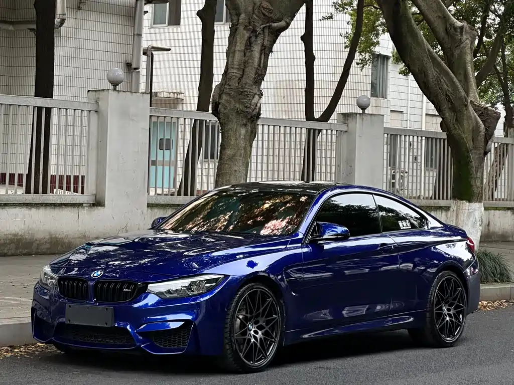 BMW M4 2019