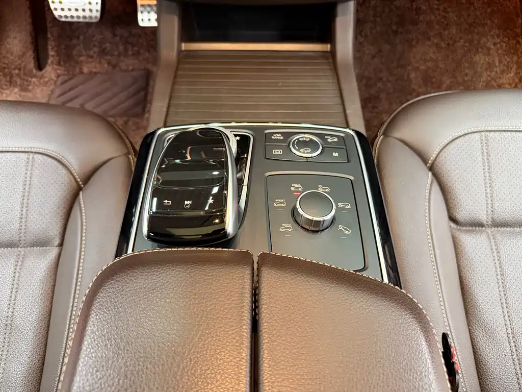 Mercedes-Benz GLS 2019 — фото 16