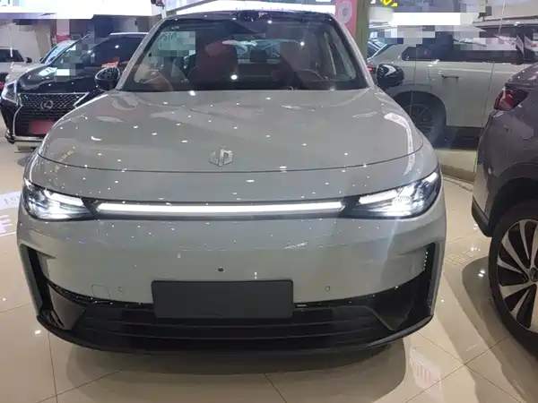 Leapmotor C10 2025
