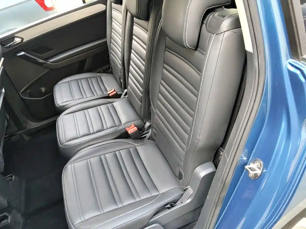 Volkswagen Touran 2019 — фото 17