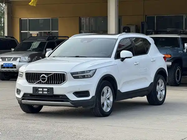 Volvo XC40 2020