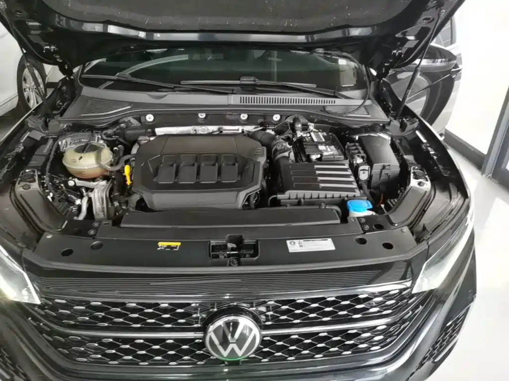 Volkswagen Passat 2023 — фото 20