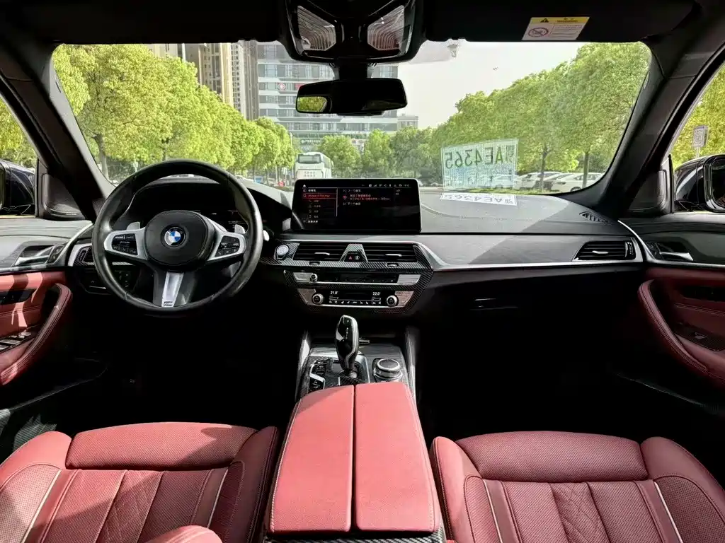 BMW 5 Series 2022