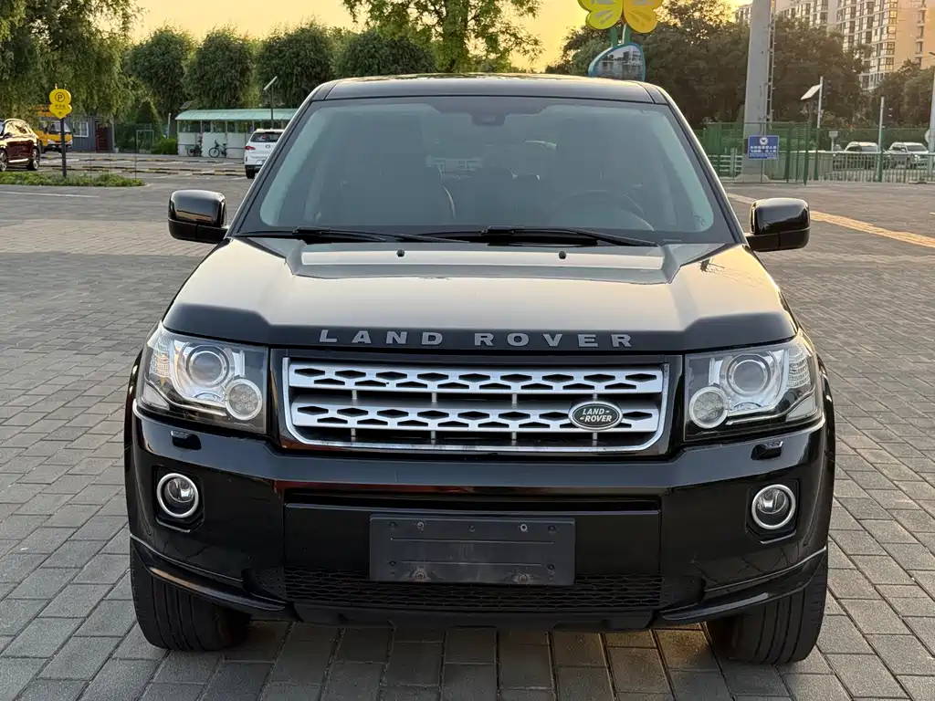 Land Rover Freelander 2 2014 — фото 2