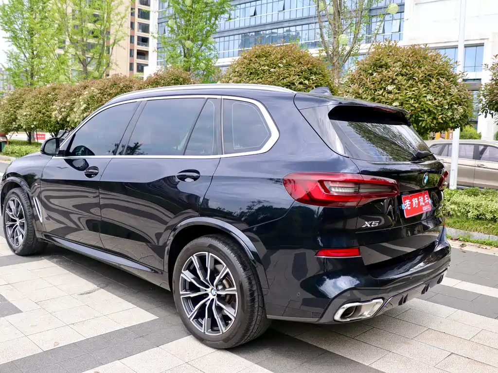 BMW X5 2023 — фото 4