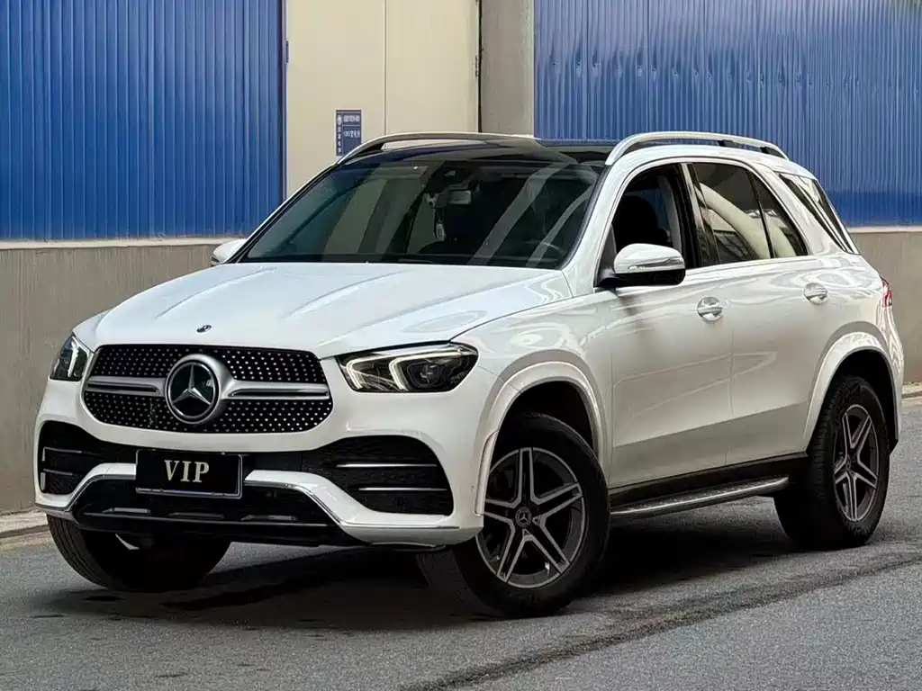 Mercedes-Benz GLE 2020 — фото 1