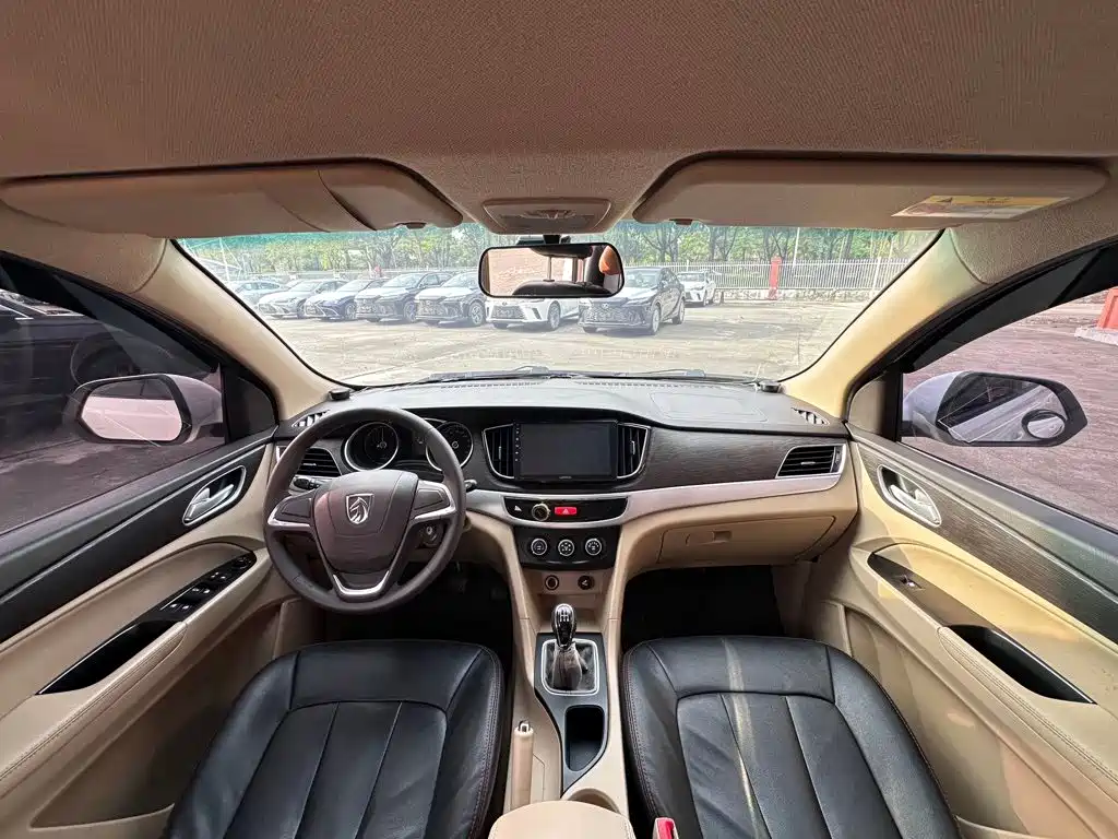 Baojun 730 2016